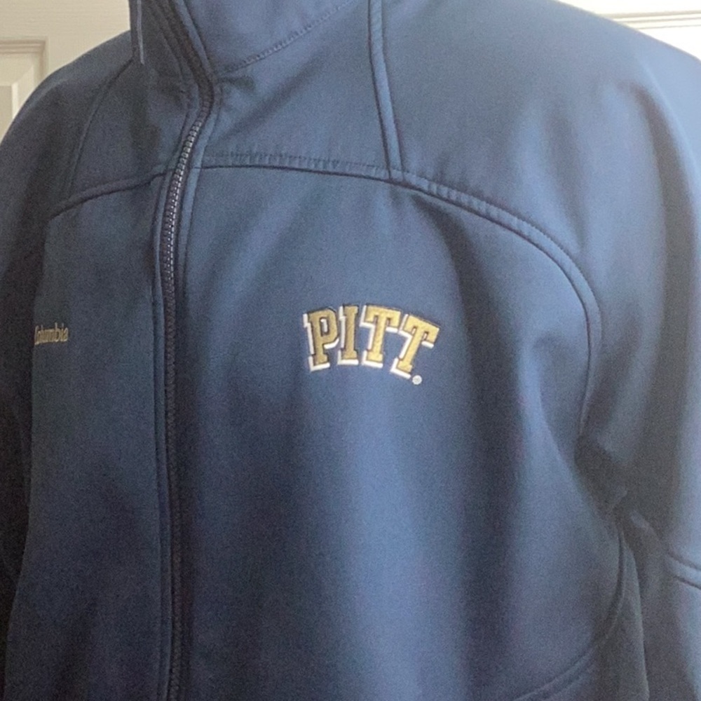 Columbia Navy Jacket Pitt Emblem Softshell
Pittsburgh Football L - Picture 3 of 8
